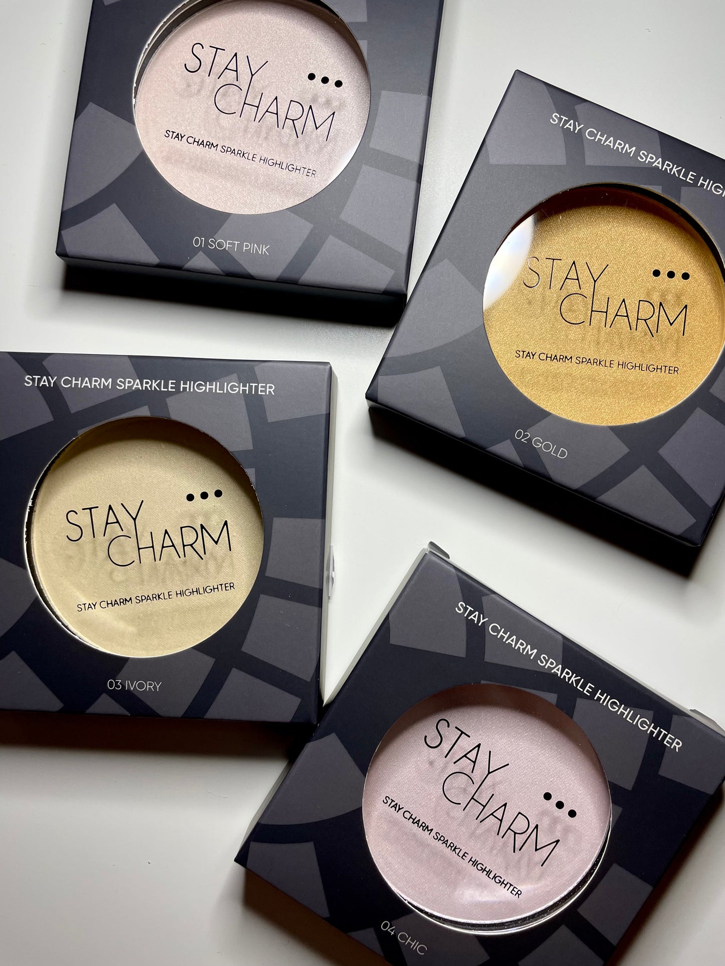 Stay Charm Sparkle Highlighter(02 Gold)