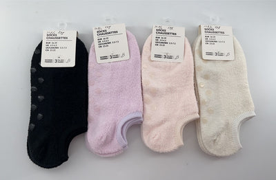 Autumn & Winter Series Solid Color Fluffy Socks (2 Pairs)