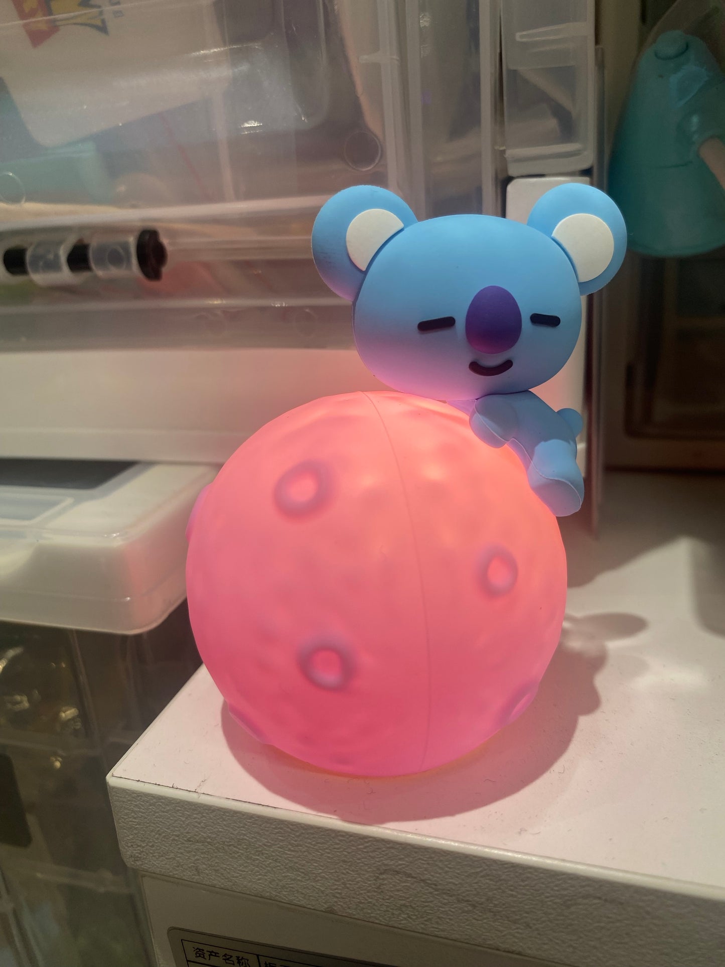 BT21 Collection Planet LED Night Light(KOYA)