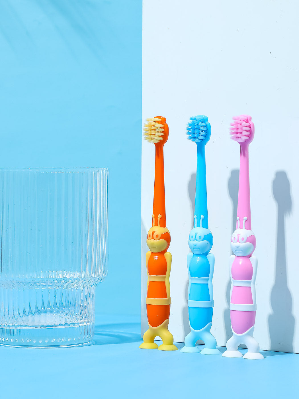 Bees Kid Toothbrush 3 Pack