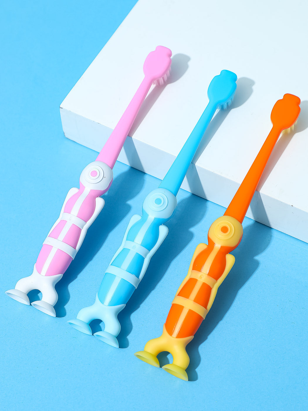 Bees Kid Toothbrush 3 Pack