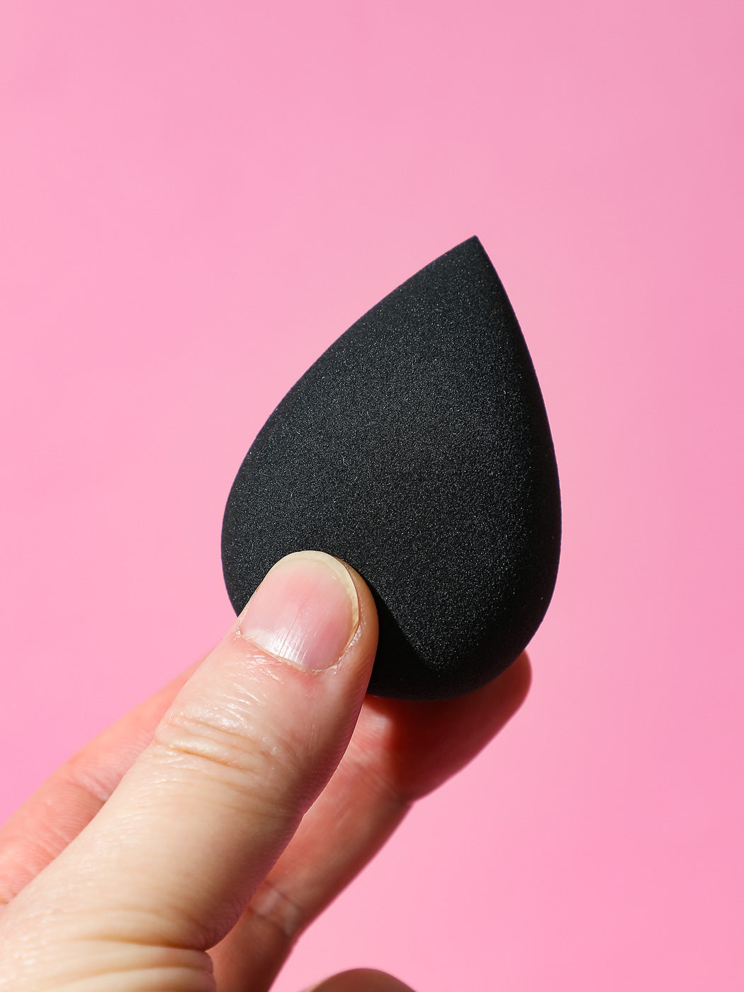 Soft Water Drop Shape Makeup Sponge (Black)