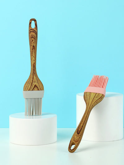 Silicone Oil Brush (grey or pink with wooden handle)