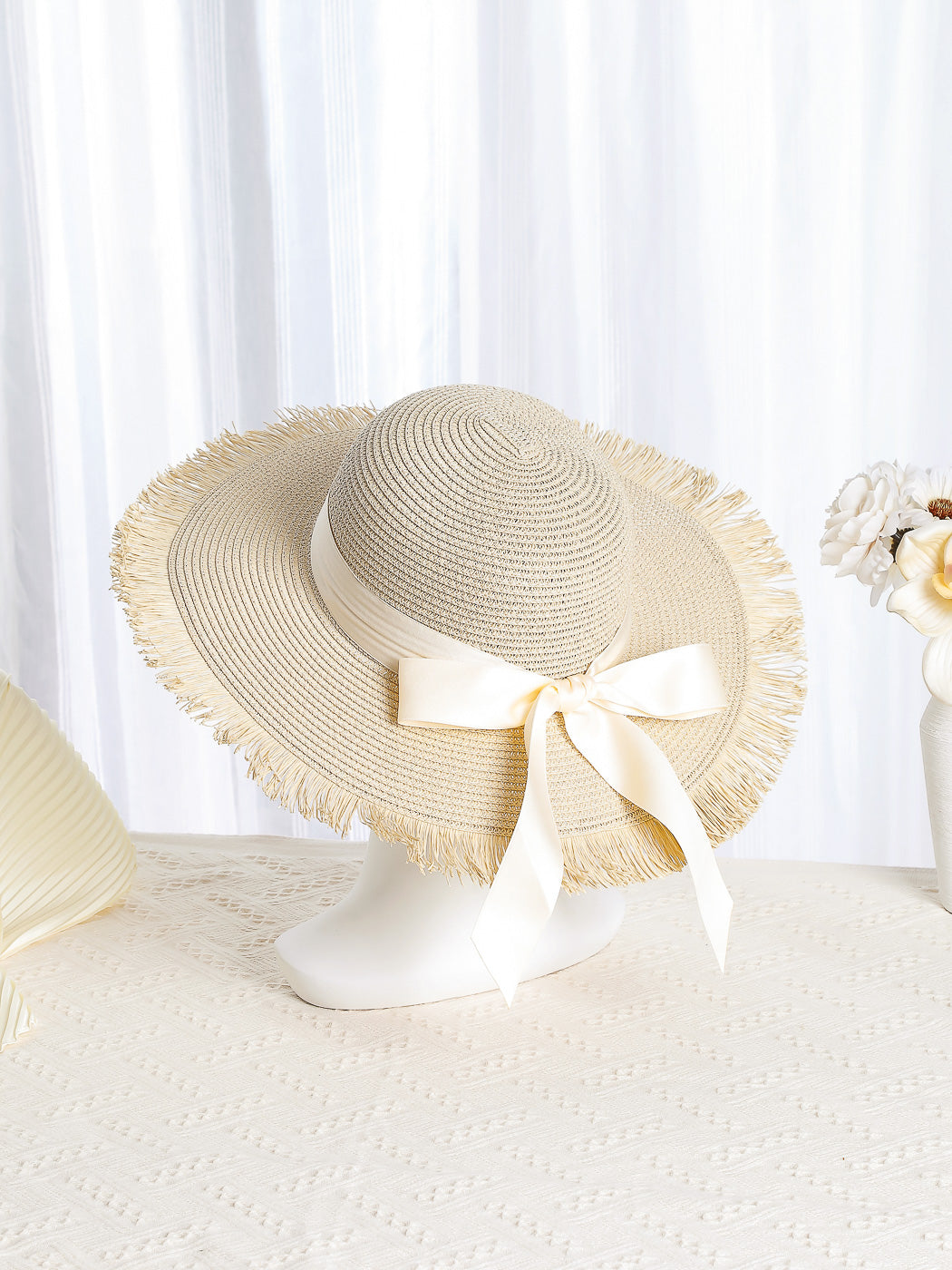 Happy Vacation Straw Hat(Creamy White)