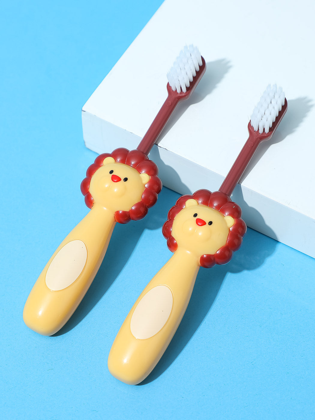 Little Lion Soft Bristles Toothbrushes For Kids (2 pcs)