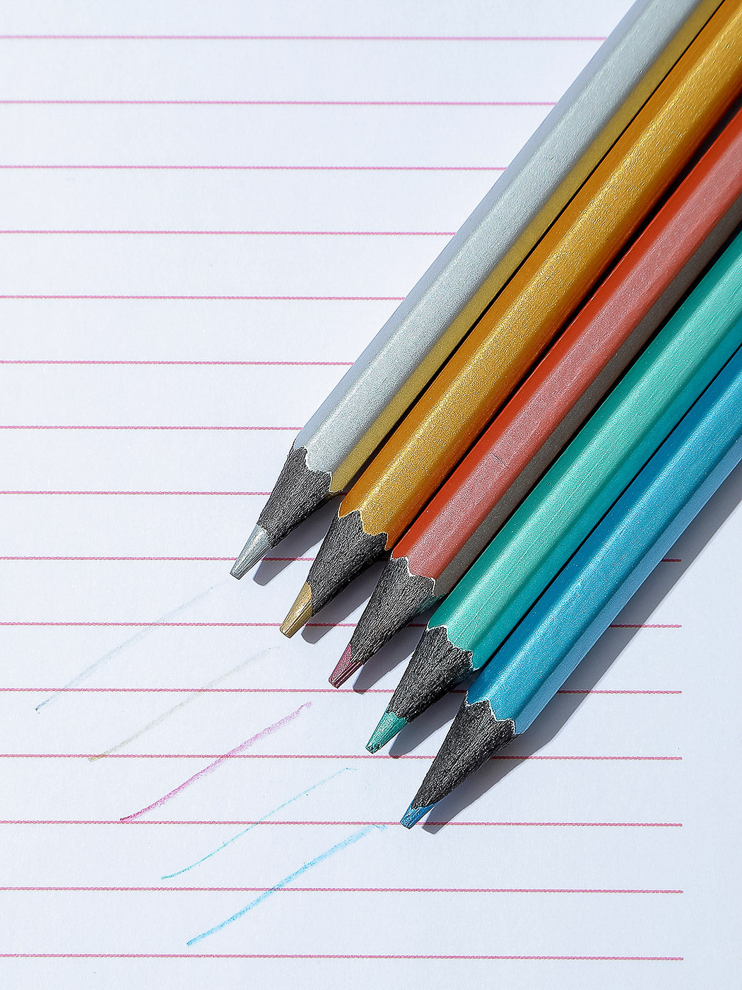 5 Metallic Colored Pencils--M002