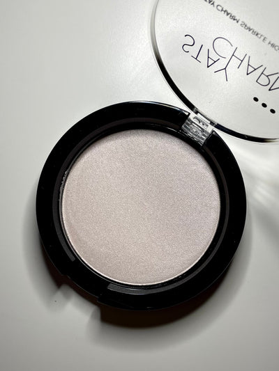 Stay Charm sparkle highlighter（01 Soft Pink)