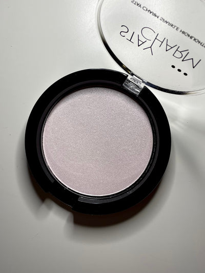 Stay Charm Sparkle Highlighter（04 Chic）
